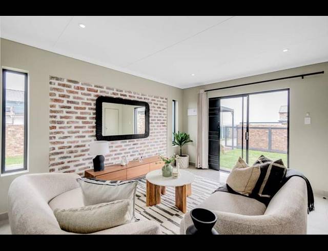 3 BEDROOM HOUSE FOR SALE IN FOURWAYS